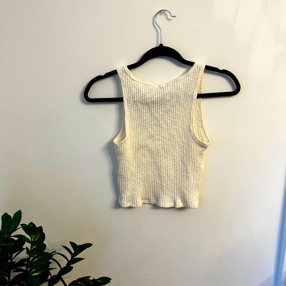 Crop knit tank - Picture 2 of 2